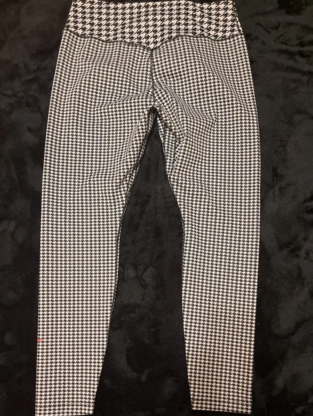 Nike Black & White Houndstooth Womens Leggings - Classic Pattern Sz L